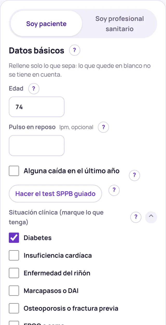 Panel de datos básicos con edad, pulso en reposo, caídas y situación clínica